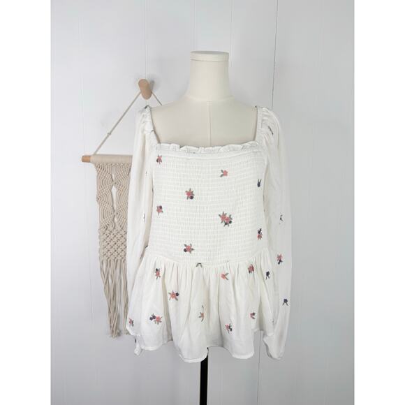 Torrid Floral Embroidered Smocked Crop Top Size Large Long Sleeve Peplum Blouse - Picture 5 of 12